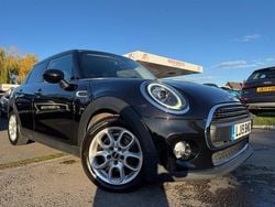 Black Used 2019 Mini Cooper Classic Hatchback | £12,895 (Super price)