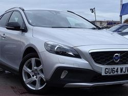 Silver Used 2014 Volvo V40 CC Estate | £6,395 (Fair price)