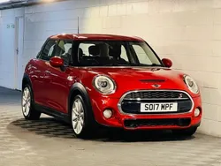 Red Used 2017 Mini Cooper S Hatch Hatchback | £5,989