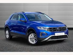 Blue Used 2022 VW T-Roc Life SUV | £19,595 (Fair price)