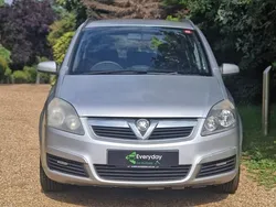 Silver Used 2005 Vauxhall Zafira Club MPV | £799 (Expensive)