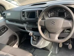 White Used 2022 Citroën Dispatch MPV | £13,298 (Good price)