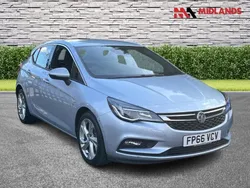 Silver Used 2017 Vauxhall Astra SRi Hatchback | £5,900 (Fair price)