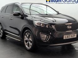 Black Used 2017 Kia Sorento SUV | £17,400 (Fair price)