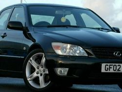Used 2002 Lexus IS200 Sedan | £2,000