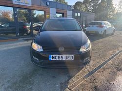 Black Used 2016 VW Polo SE Hatchback | £4,495 (Fair price)
