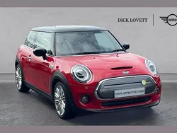 Red Used 2021 Mini Cooper S Level 3 Hatchback | £15,495 (A bit pricey)