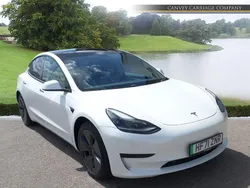 White Used 2021 Tesla Model 3 Standard Range Sedan | £16,000 (Fair price)