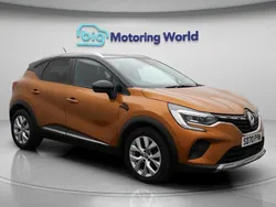 Orange Used 2020 Renault Captur Iconic SUV | £11,300 (Fair price)