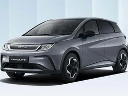 New 2025 BYD Dolphin Active Hatchback | £25,185 (Fair price)