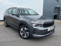 Graphite grey metallic Used 2024 Skoda Kodiaq SE SUV | £30,695 (Expensive)