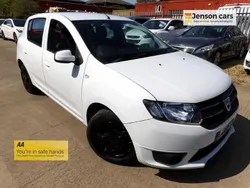 White Used 2015 Dacia Sandero Lauréate Hatchback | £5,990 (Good price)