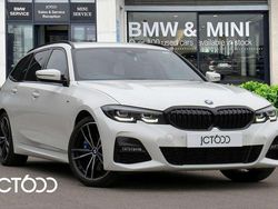 White Used 2021 BMW 320 M Sport Estate | £26,750 (Expensive)