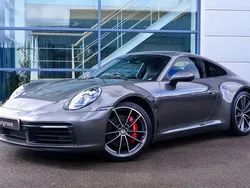 Aventurine green metallic Used 2023 Porsche 911 Carrera S Coupe | £102,980 (Fair price)