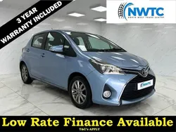Blue Used 2015 Toyota Yaris Hatchback | £7,095 (Fair price)