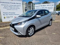 Silver Used 2014 Toyota Aygo x-press Hatchback | £5,695 (Fair price)