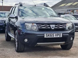 Grey Used 2015 Dacia Duster Lauréate SUV | £3,300 (Expensive)