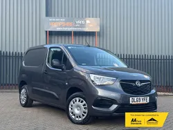 Grey Used 2020 Vauxhall Combo Sportive MPV | £9,443 (Fair price)