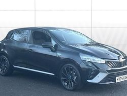 Black New 2025 Renault Clio V Esprit Alpine Hatchback | £18,529 (Fair price)