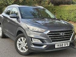 Used 2019 Hyundai Tucson SE SUV | £8,990 (Fair price)
