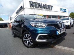 Blue/black Used 2018 Renault Captur Play SUV | £8,995 (Fair price)