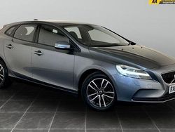 Grey Used 2018 Volvo V40 Momentum Hatchback | £6,695 (Good price)