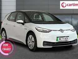 White Used 2022 VW ID.3 Pro Performance Hatchback | £17,041 (Fair price)