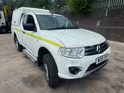 White Used 2015 Mitsubishi L200 Pickup | £5,850 (Good price)