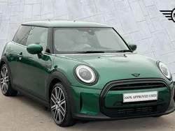 Green Used 2024 Mini Cooper Exclusive Hatchback | £22,695 (A bit pricey)