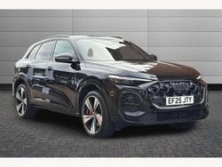 Black Used 2025 Audi Q5 Advanced SUV | £52,995 (Expensive)