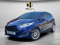 Blue Used 2015 Ford Fiesta Titanium Hatchback | £3,995 (Good price)