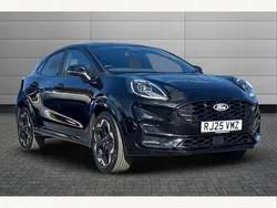 Black Used 2025 Ford Puma Gen-E ST-Line X SUV | £22,995