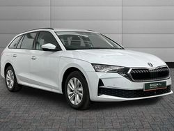 Moon white metallic Used 2024 Skoda Octavia SE Technology Estate | £22,500 (Fair price)