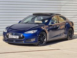 Blue Used 2015 Tesla Model S Hatchback | £15,995 (A bit pricey)