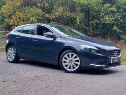 Blue Used 2014 Volvo V40 SE Lux Estate | £7,399 (Fair price)