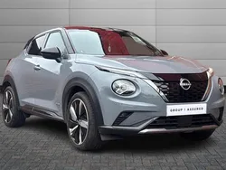 Ceramic grey with pearl black roof Used 2023 Nissan Juke Tekna+ SUV | £20,490 (Fair price)