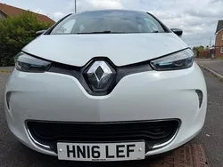 White Used 2016 Renault Zoe Dynamique Hatchback | £3,495 (Super price)