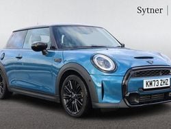 Blue Used 2023 Mini Cooper S Exclusive Hatchback | £24,500 (Fair price)