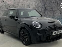 Black Used 2021 Mini Cooper S Hatch Hatchback | £21,299 (Fair price)
