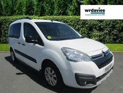White Used 2016 Citroën Berlingo XTR MPV | £7,980 (Fair price)