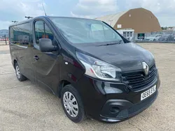 Black Used 2015 Renault Trafic Business Van | £5,995 (Fair price)
