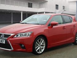 Red Used 2014 Lexus CT200h Hatchback | £8,499 (Fair price)