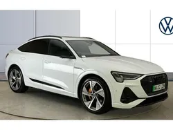White Used 2022 Audi e-tron Sportback Advanced SUV | £36,845