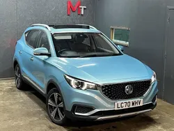 Blue Used 2020 MG ZS Exclusive Sedan | £8,990 (Good price)