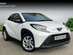 Pure white Used 2022 Toyota Aygo PURE Hatchback | £11,890 (Good price)