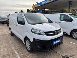 White Used 2022 Vauxhall Vivaro Van | £12,500 (Fair price)