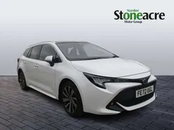 White Used 2022 Toyota Corolla Design Estate | £19,995 (Fair price)