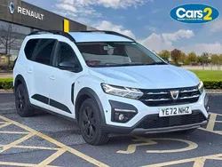 White Used 2022 Dacia Jogger Extreme MPV | £15,535 (Fair price)