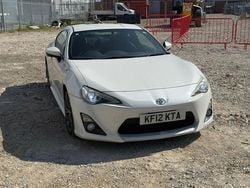 White Used 2012 Toyota GT86 GT Coupe | £9,950 (Fair price)