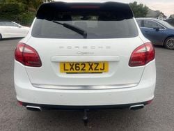 Used 2012 Porsche Cayenne SUV | £7,995 (Fair price)